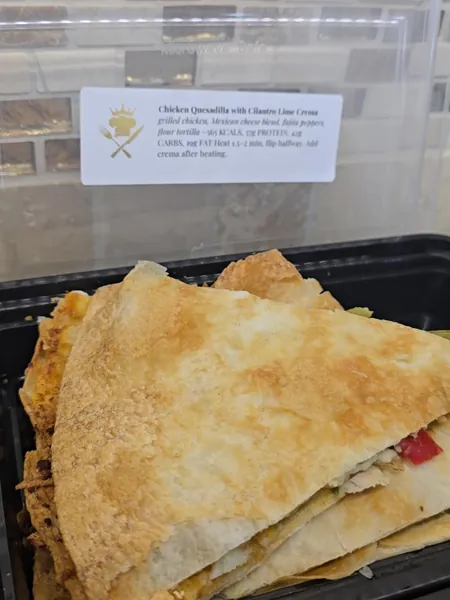 A labeled meal, ready for the fridge